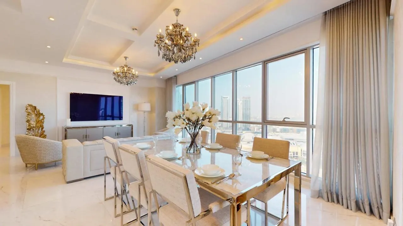 The Residences 7 - Elegant Two Bed With City View دبي